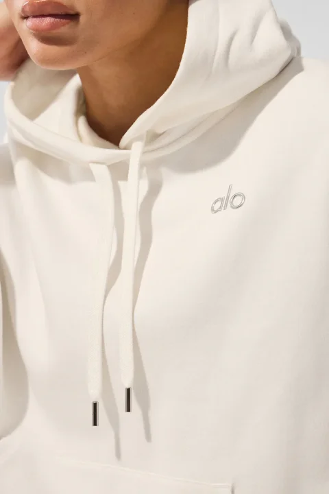Buy Alo Yoga Accolade Hoodie Online | Premium Unisex Campus Lounge Pullover