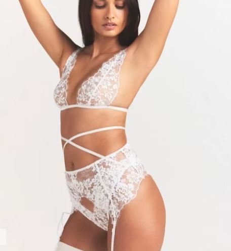 Buy Lace Garter Skirt Snow Online | Elegant Women's Lace Mini Skirt with Romantic Details