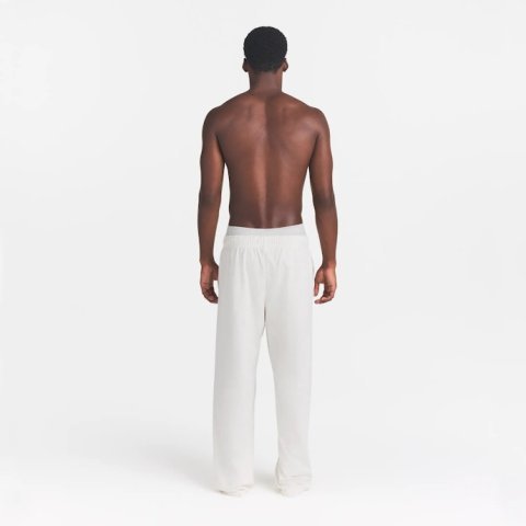 Buy Men's Relaxed Straight Leg Pants Online | Premium Casual Cotton Straight Fit Trousers