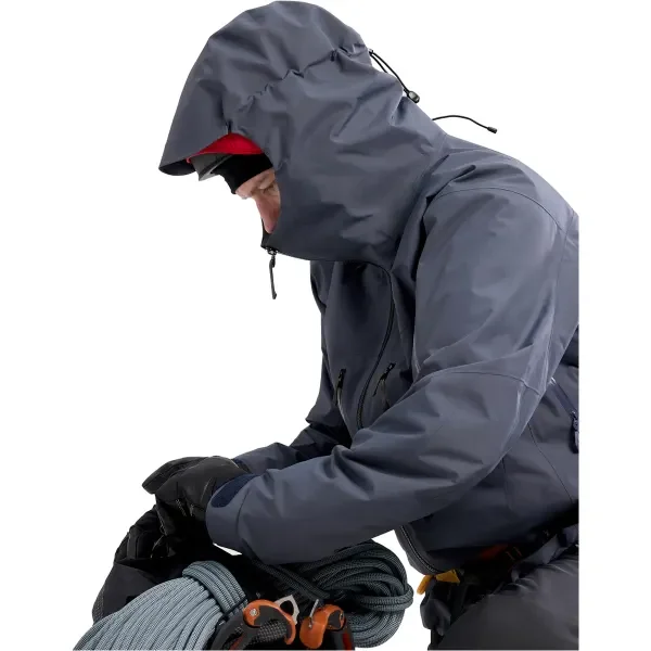 Buy ARC'TERYX Alpha SV Mountaineering Jacket for Men Online | Waterproof GORE-TEX Pro Alpine Shell